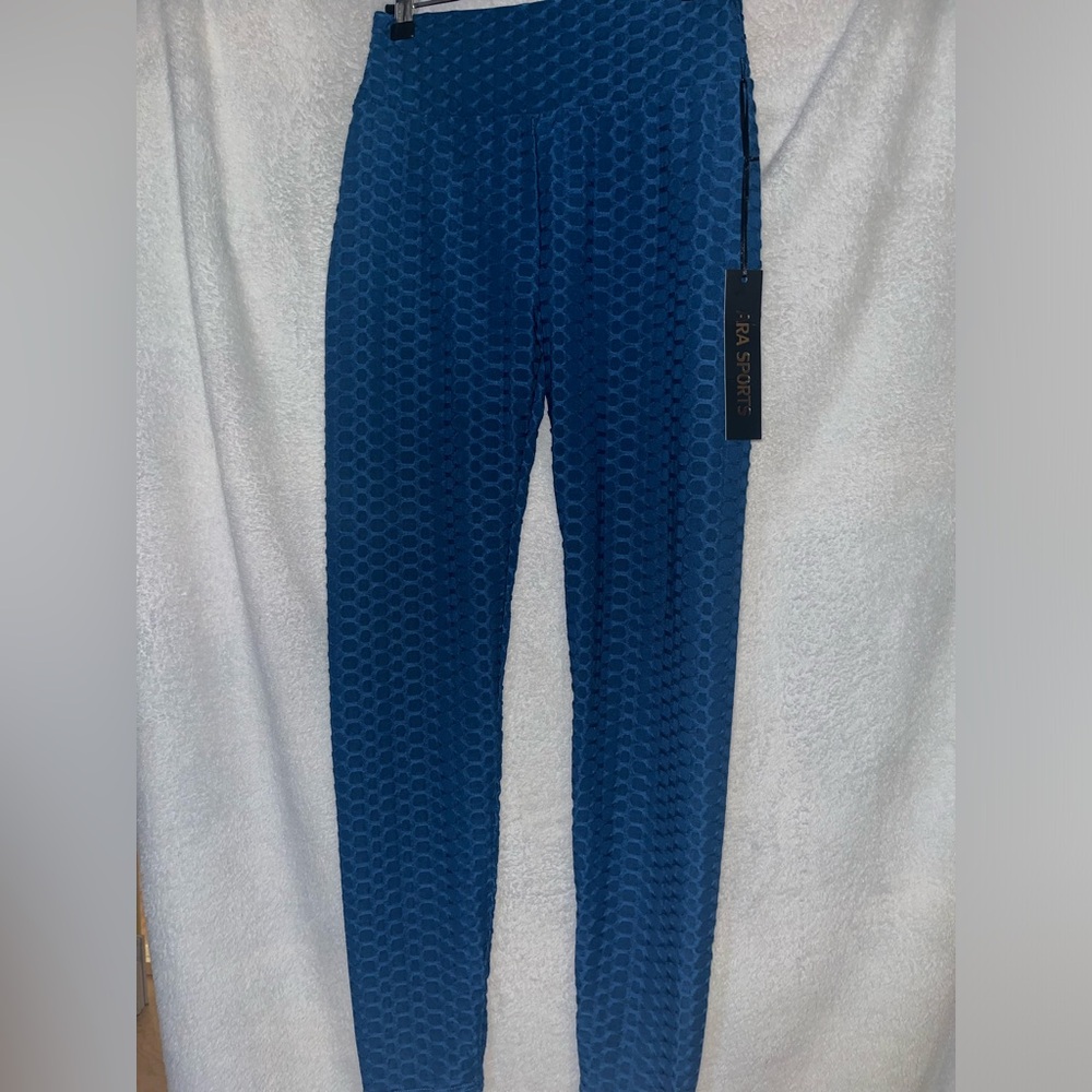 Tik tok and instagram famous workout pants.